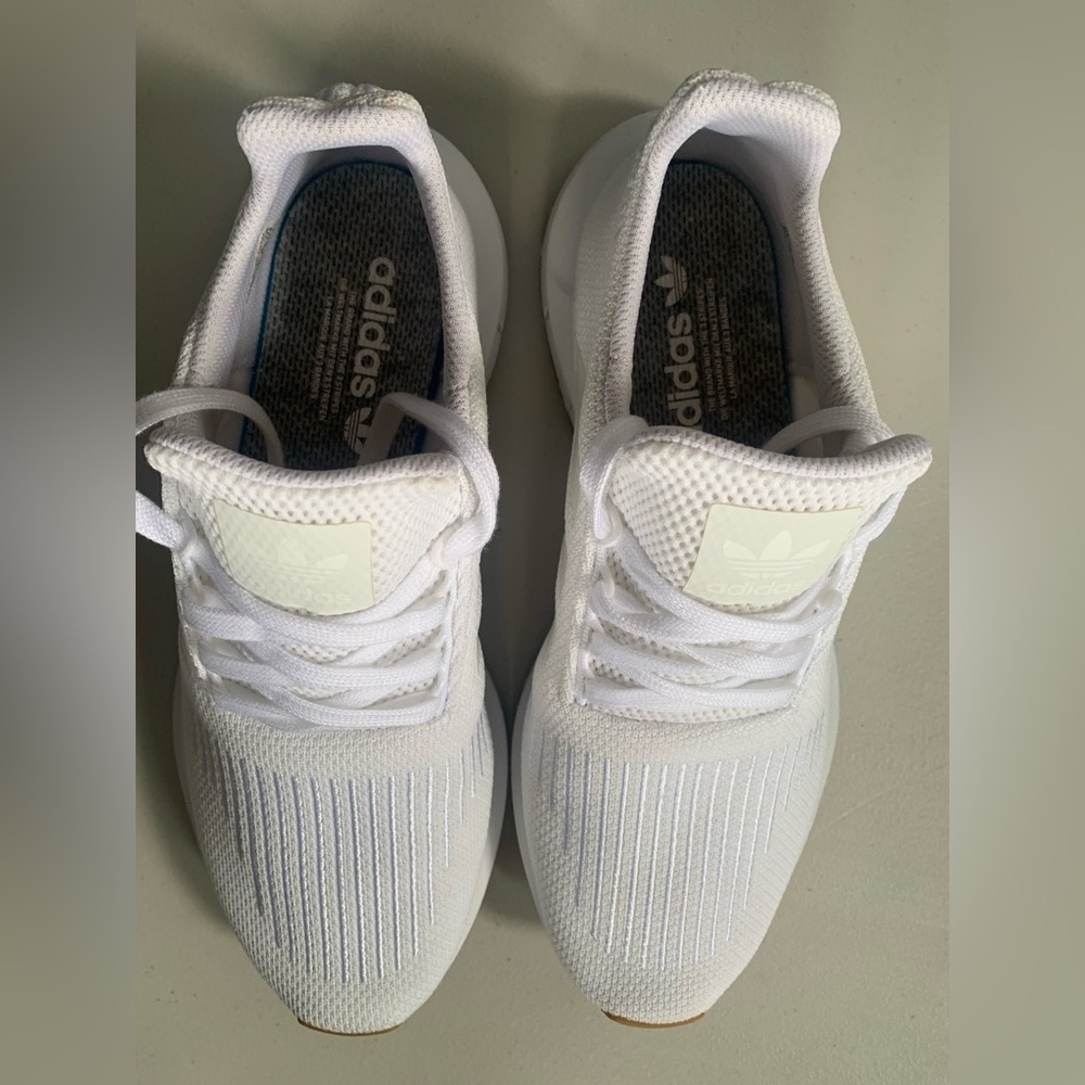 Adidas Men's Sneakers Bundle, US 10.5, White (Excellent) & Gray (Minor Scuffs) - Picture 5 of 13